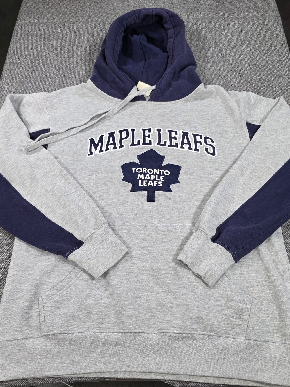Toronto Maple Leafs NHL Pullover Hoodie Gray Blue Embroidered Men's Medium M